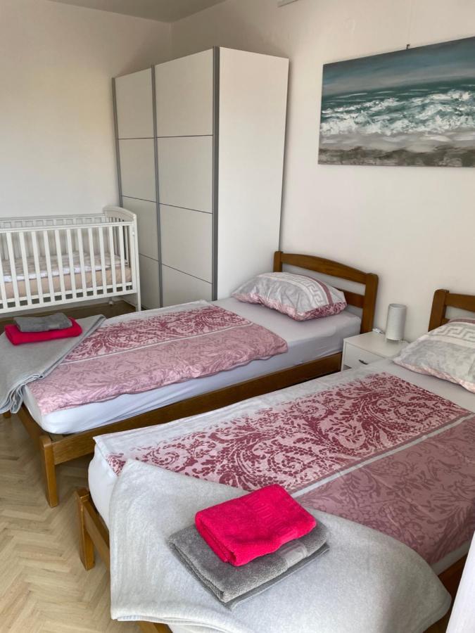 Casa Estancia Apartment Njivice Extérieur photo